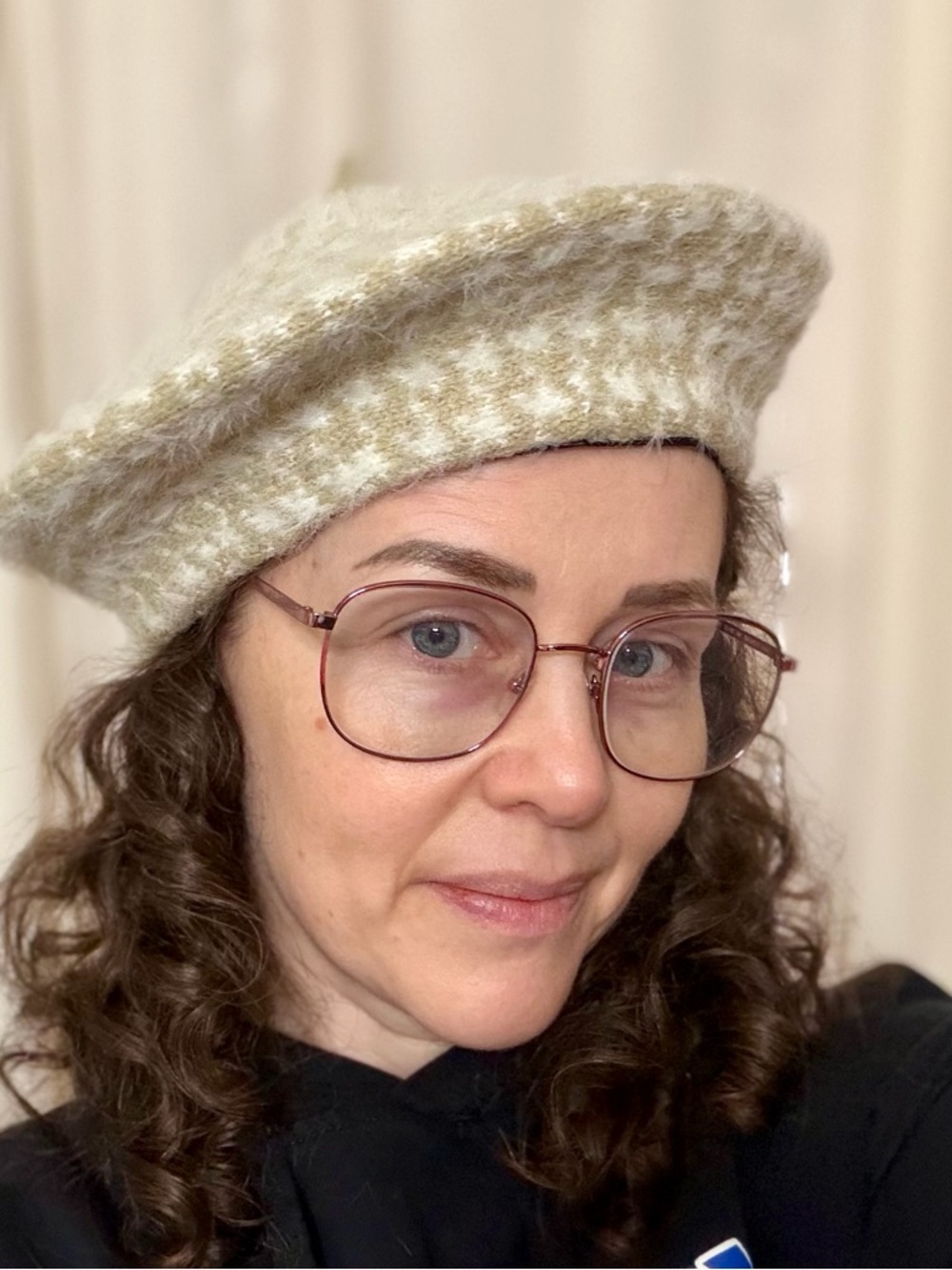 Anthropologie Cream-Blend Fuzzy Knit Beret